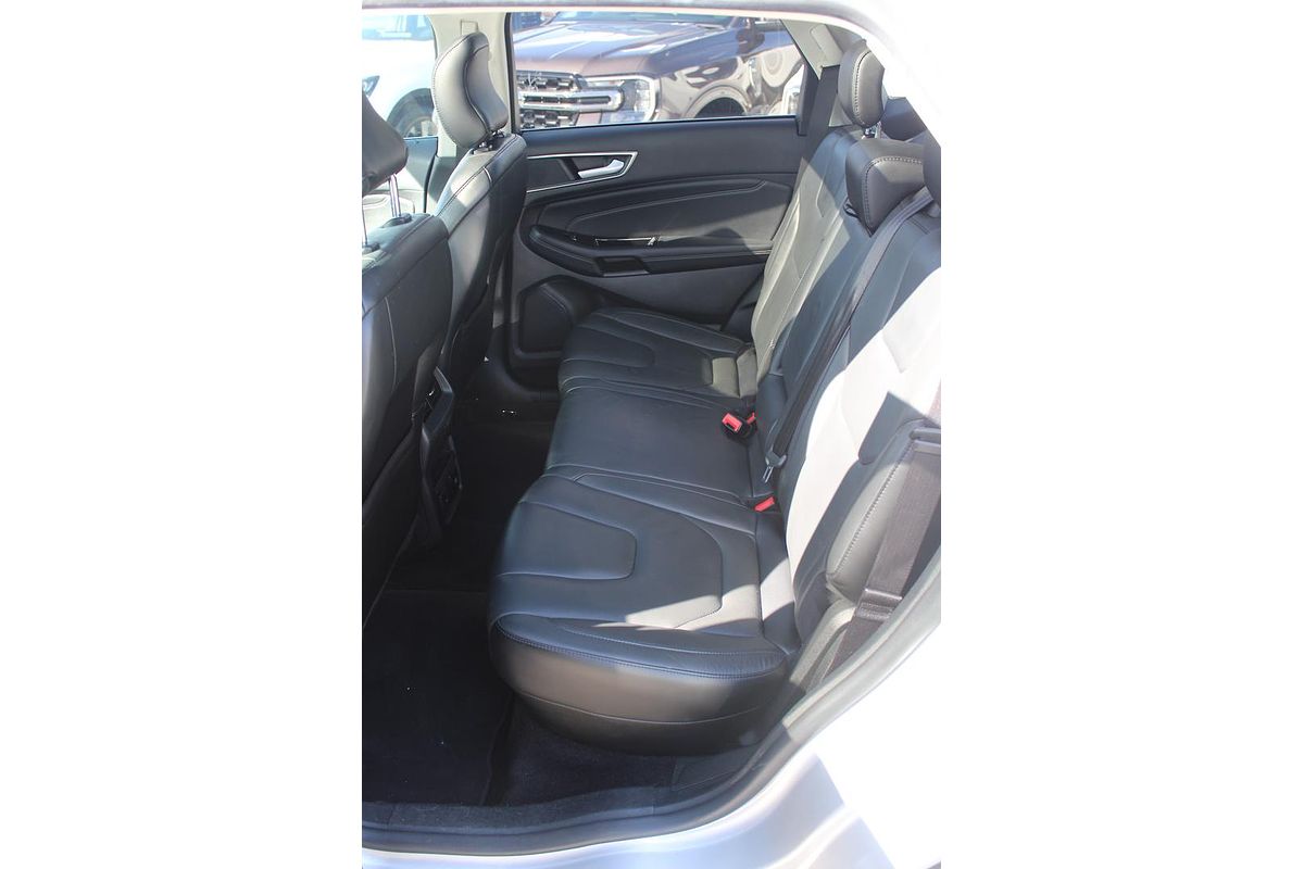 2019 Ford Endura Titanium CA