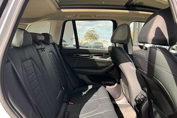2019 BMW X3 sDrive20i G01