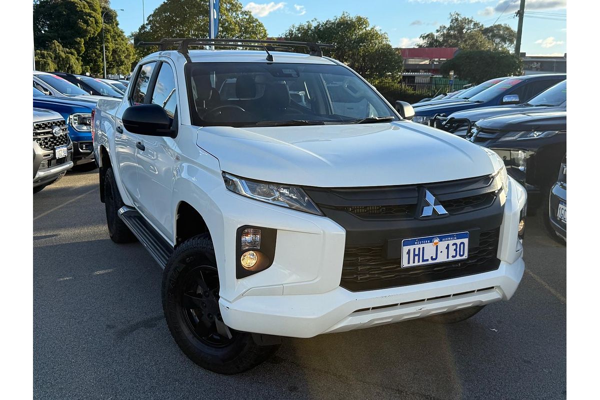 2019 Mitsubishi Triton GLX+ MR 4X4