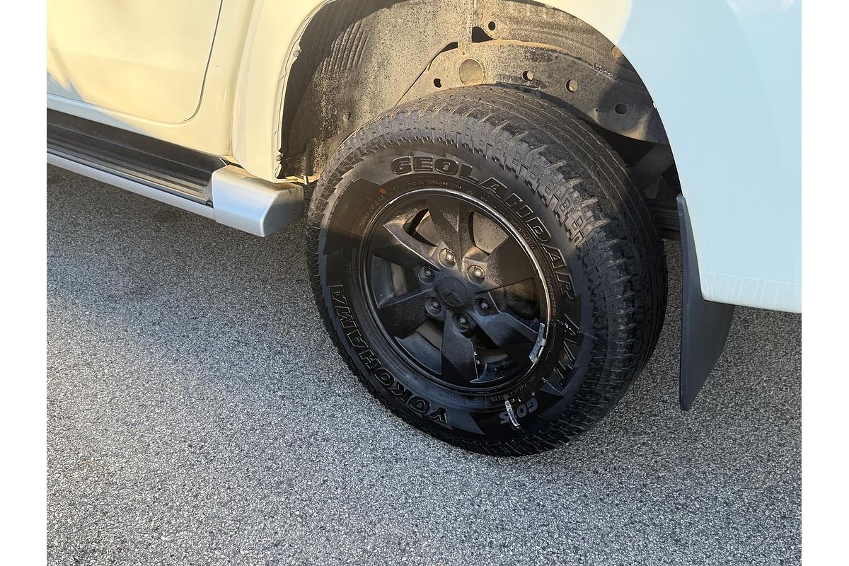 2019 Mitsubishi Triton GLX+ MR 4X4