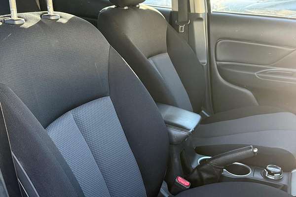 2019 Mitsubishi Triton GLX+ MR 4X4