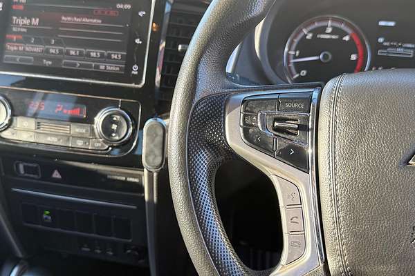 2019 Mitsubishi Triton GLX+ MR 4X4