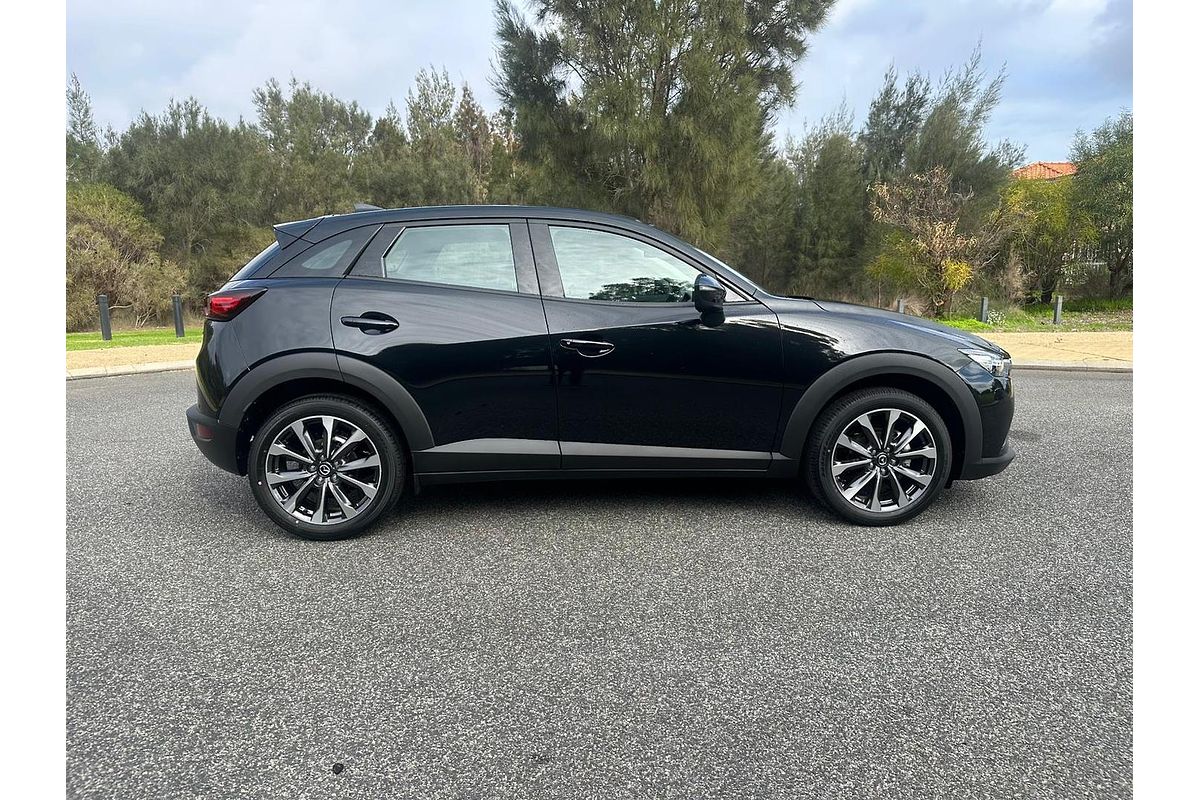 2025 Mazda CX-3 G20 Pure DK