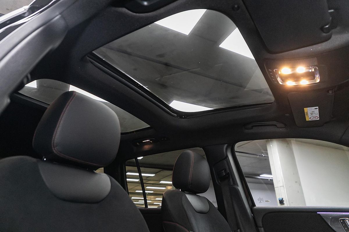 2020 Mercedes-Benz GLB-Class GLB250 X247