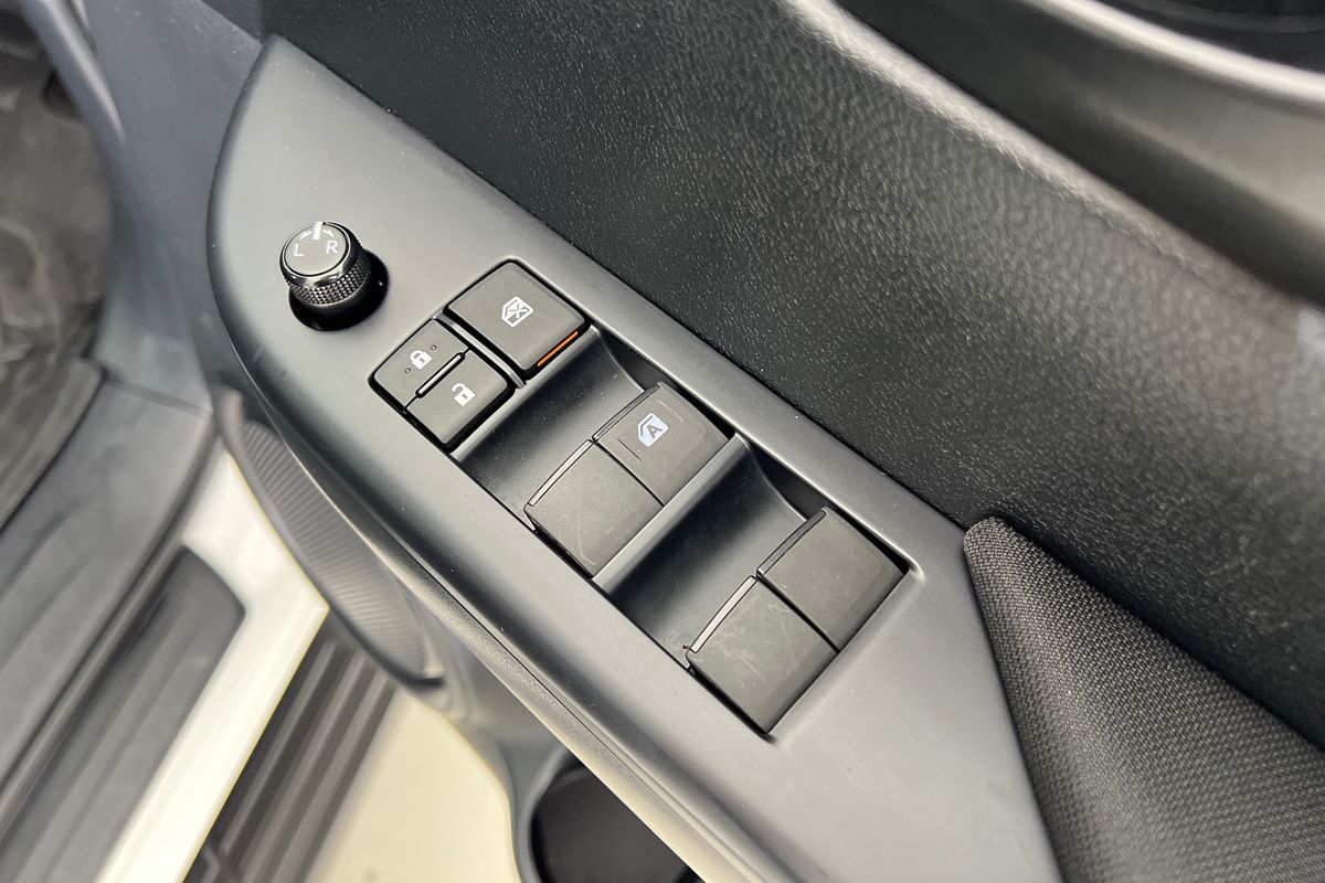 2023 Toyota Hilux SR GUN126R 4X4