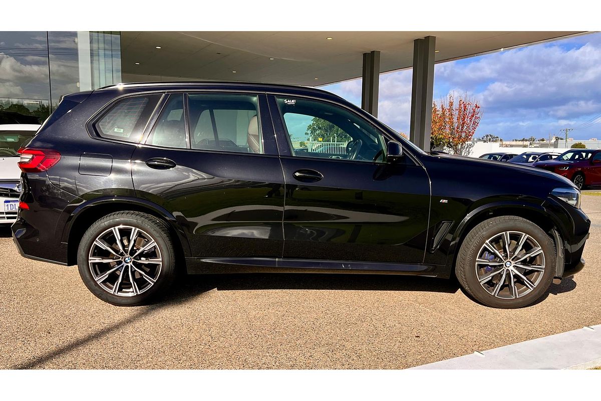 2023 BMW X5 xDrive30d M Sport G05