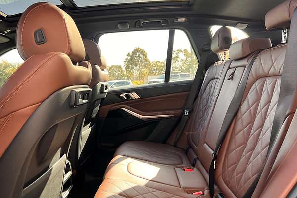 2023 BMW X5 xDrive30d M Sport G05