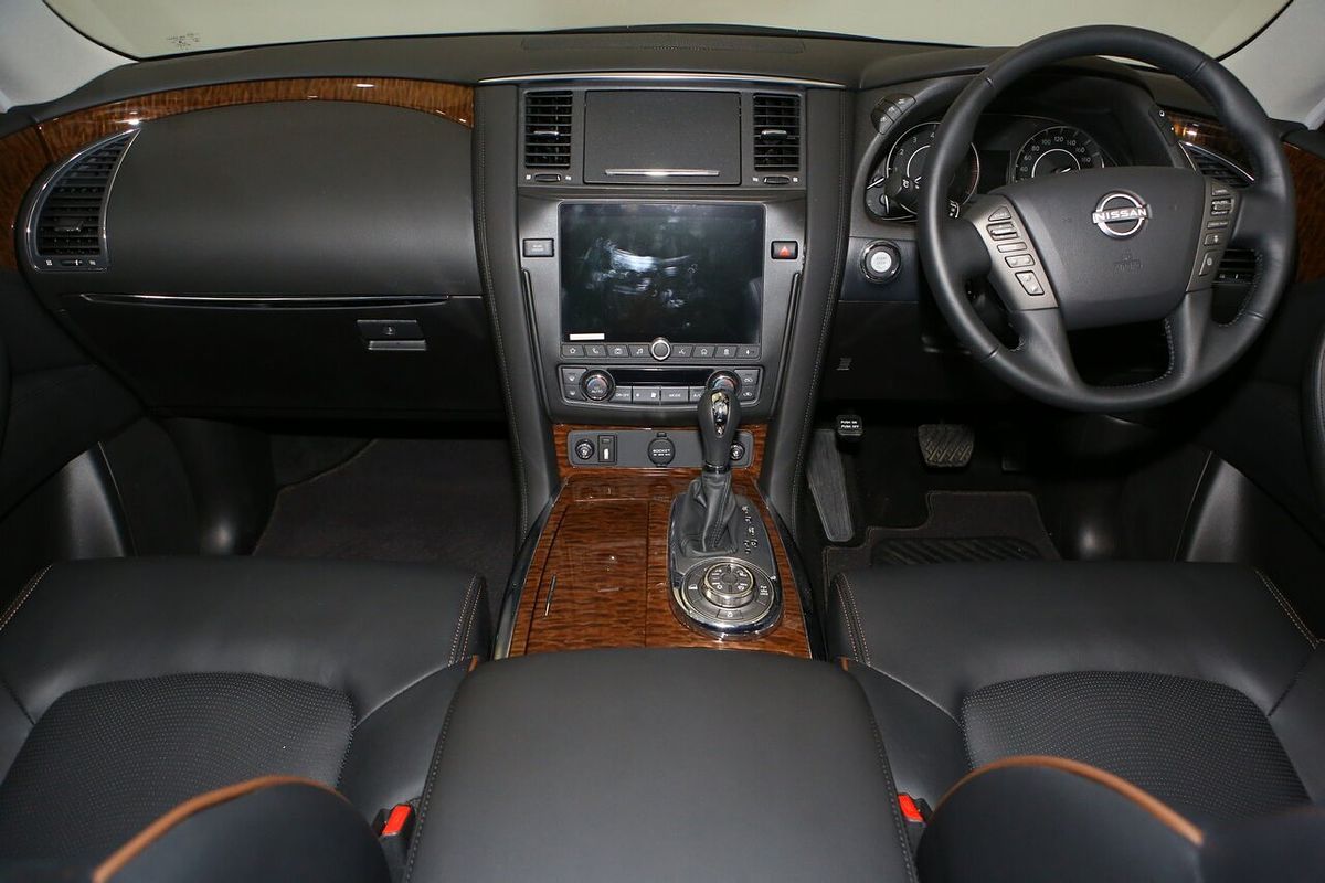 2024 Nissan Patrol Ti-L Y62