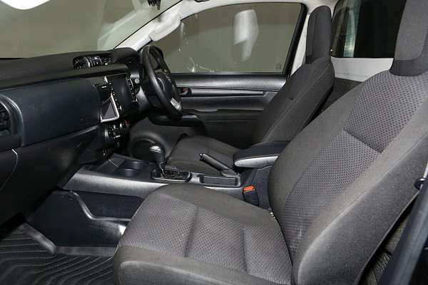 2022 Toyota Hilux Workmate TGN121R Rear Wheel Drive