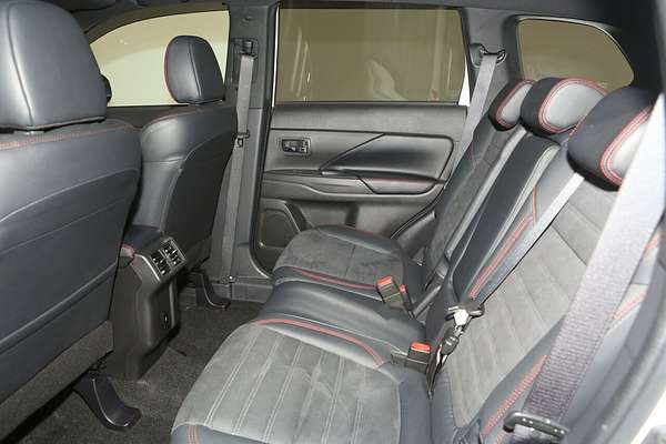 2021 Mitsubishi Outlander Black Edition ZL