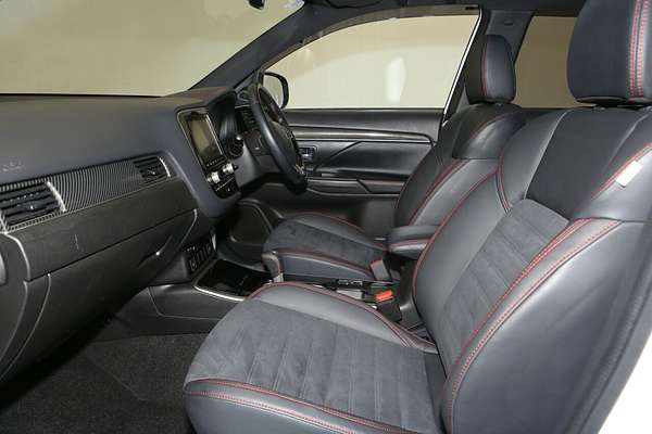 2021 Mitsubishi Outlander Black Edition ZL