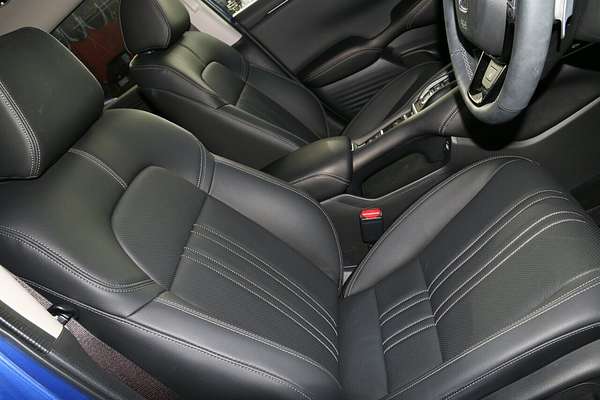 2024 Honda ZR-V e:HEV LX RZ