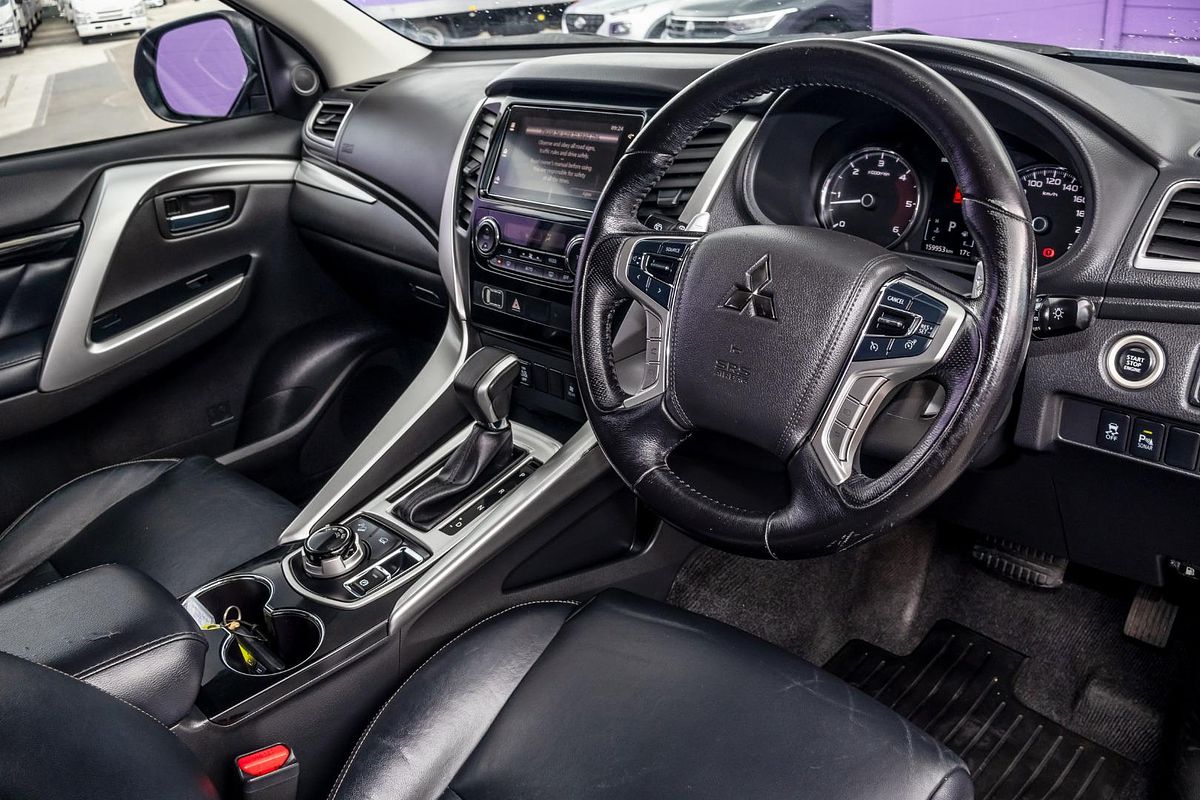 2016 Mitsubishi Pajero Sport GLS QE