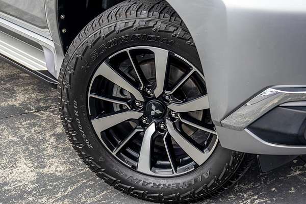 2016 Mitsubishi Pajero Sport GLS QE