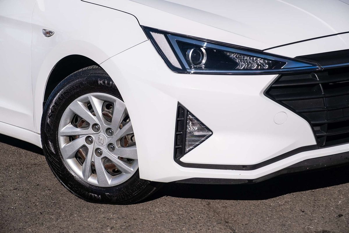 2019 Hyundai Elantra Go AD.2