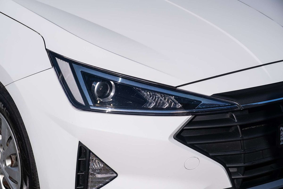 2019 Hyundai Elantra Go AD.2