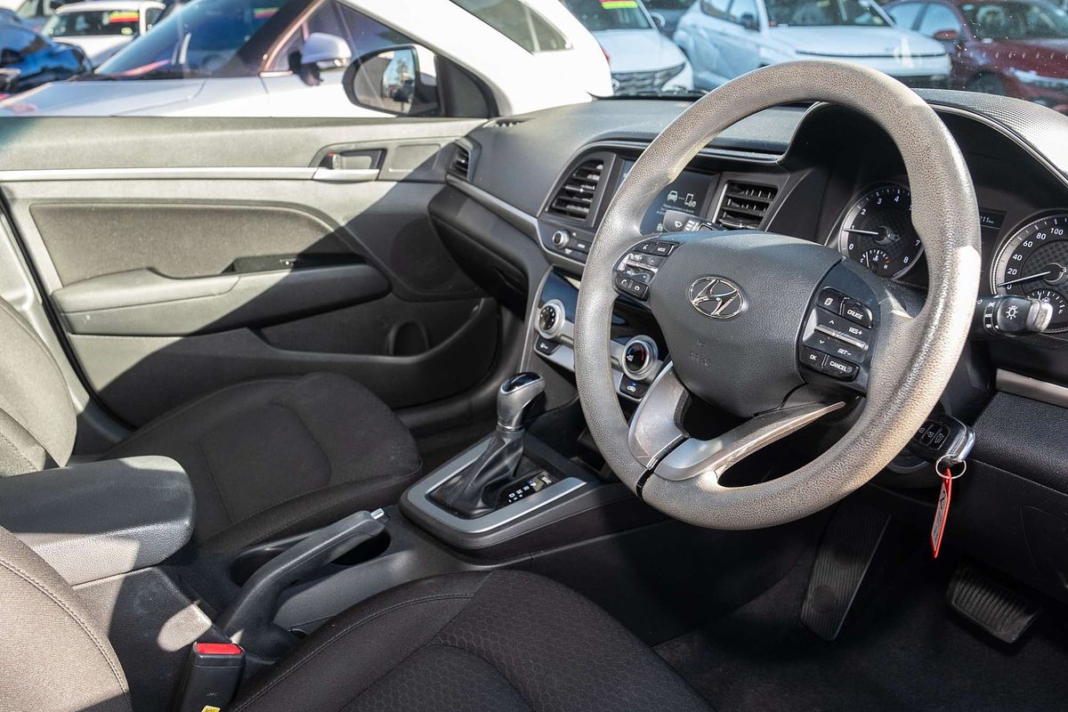 2019 Hyundai Elantra Go AD.2