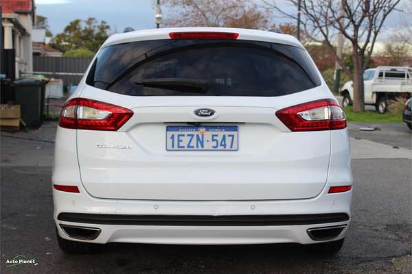 2015 Ford Mondeo Ambiente MD