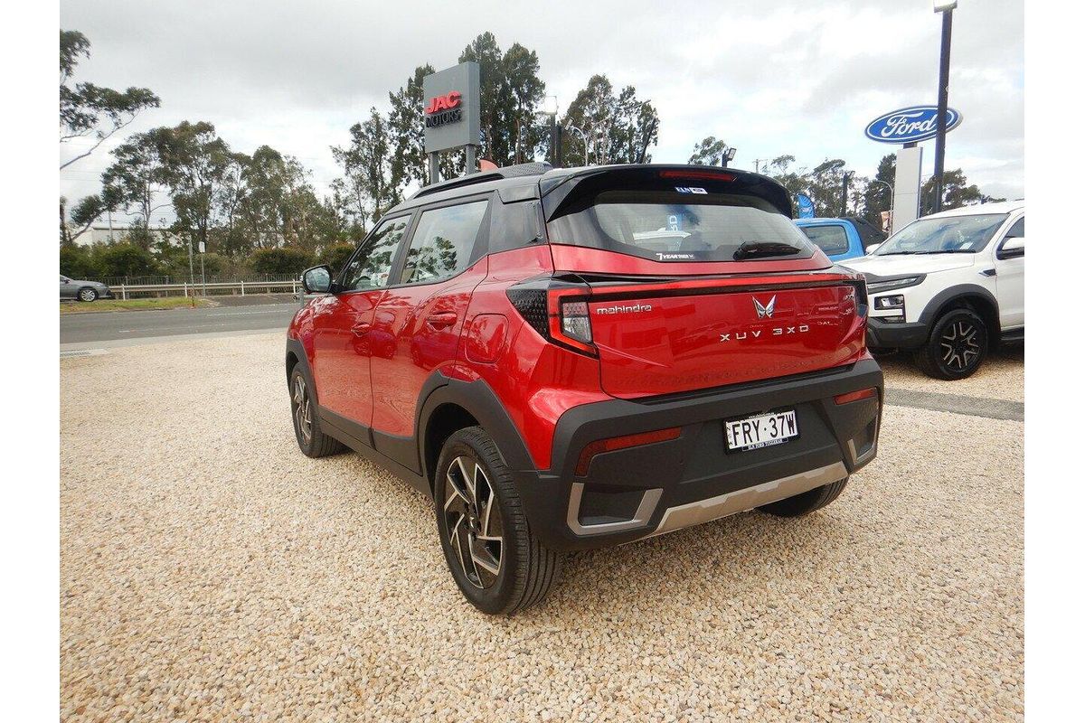 2025 Mahindra XUV3XO AX7L