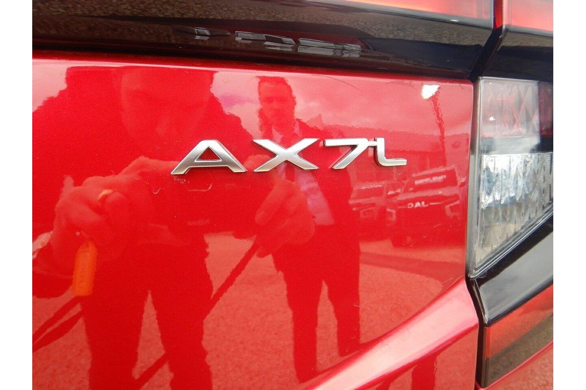 2025 Mahindra XUV3XO AX7L