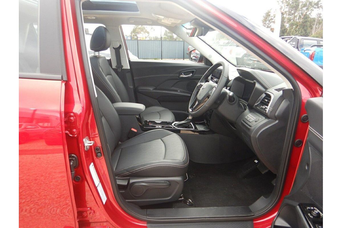2025 Mahindra XUV3XO AX7L