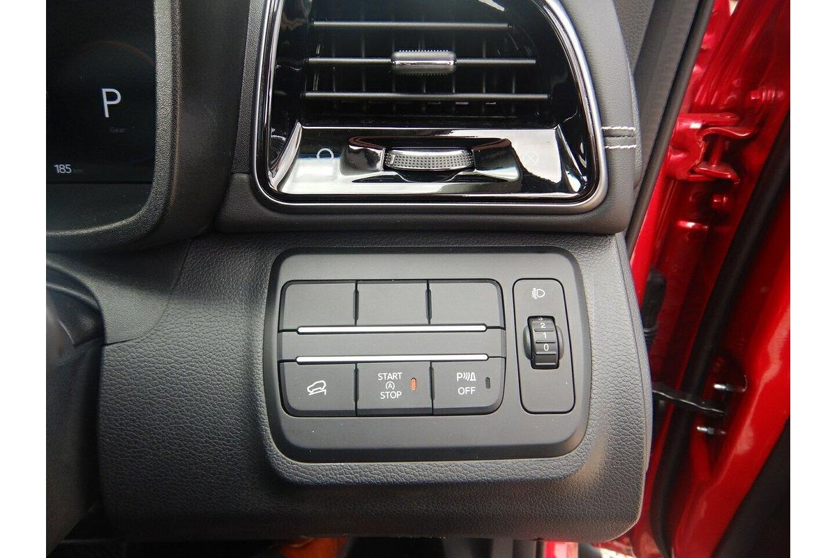2025 Mahindra XUV3XO AX7L