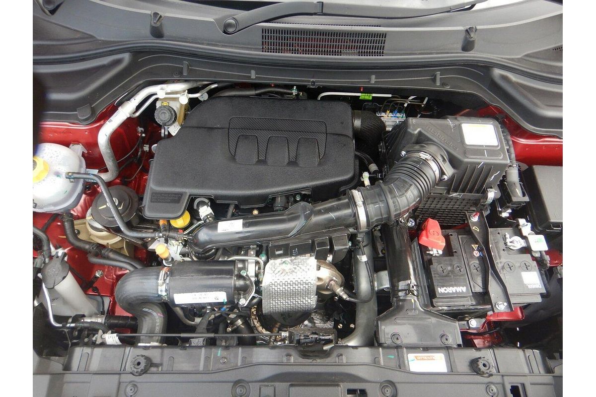 2025 Mahindra XUV3XO AX7L