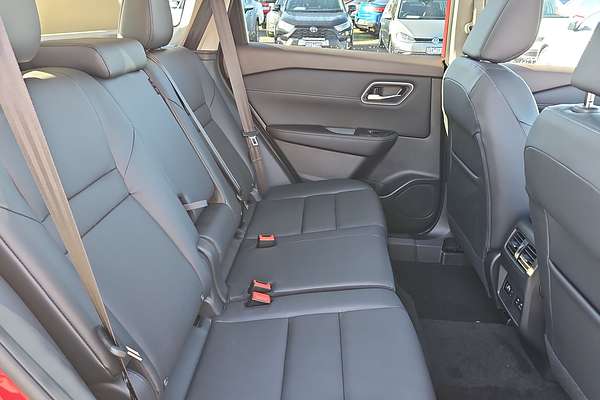 2025 Nissan X-TRAIL Ti e-POWER T33