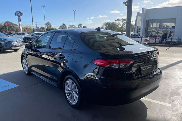 2024 Toyota Corolla SX Hybrid ZWE219R