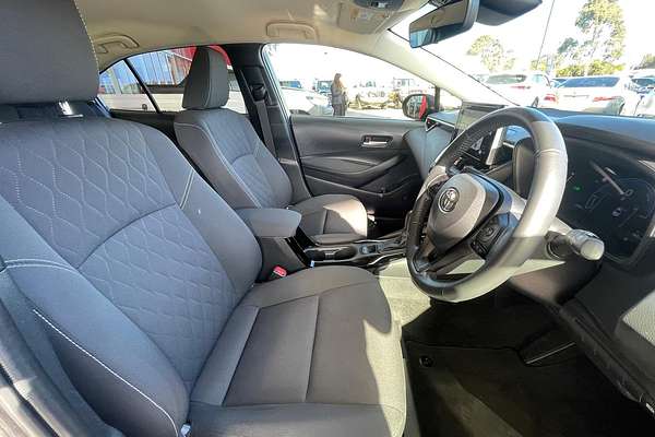 2024 Toyota Corolla SX Hybrid ZWE219R