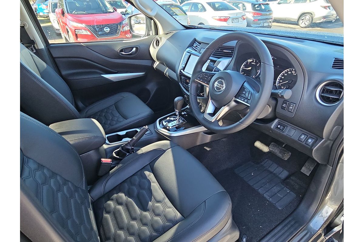 2025 Nissan Navara ST-X D23 4X4