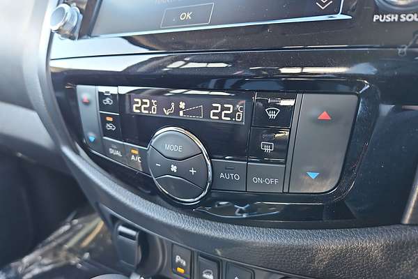 2025 Nissan Navara PRO-4X D23 4X4