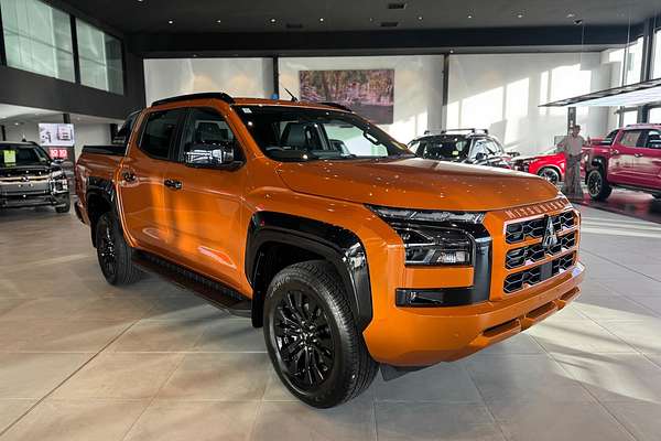2025 Mitsubishi Triton GSR MV 4X4