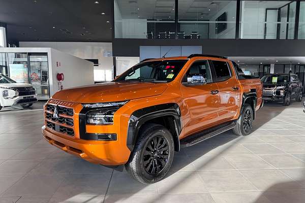 2025 Mitsubishi Triton GSR MV 4X4