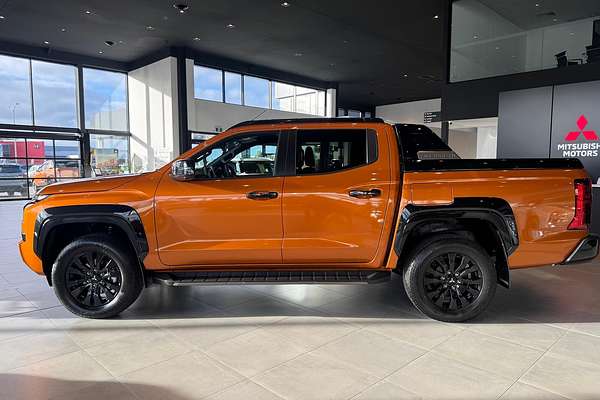 2025 Mitsubishi Triton GSR MV 4X4