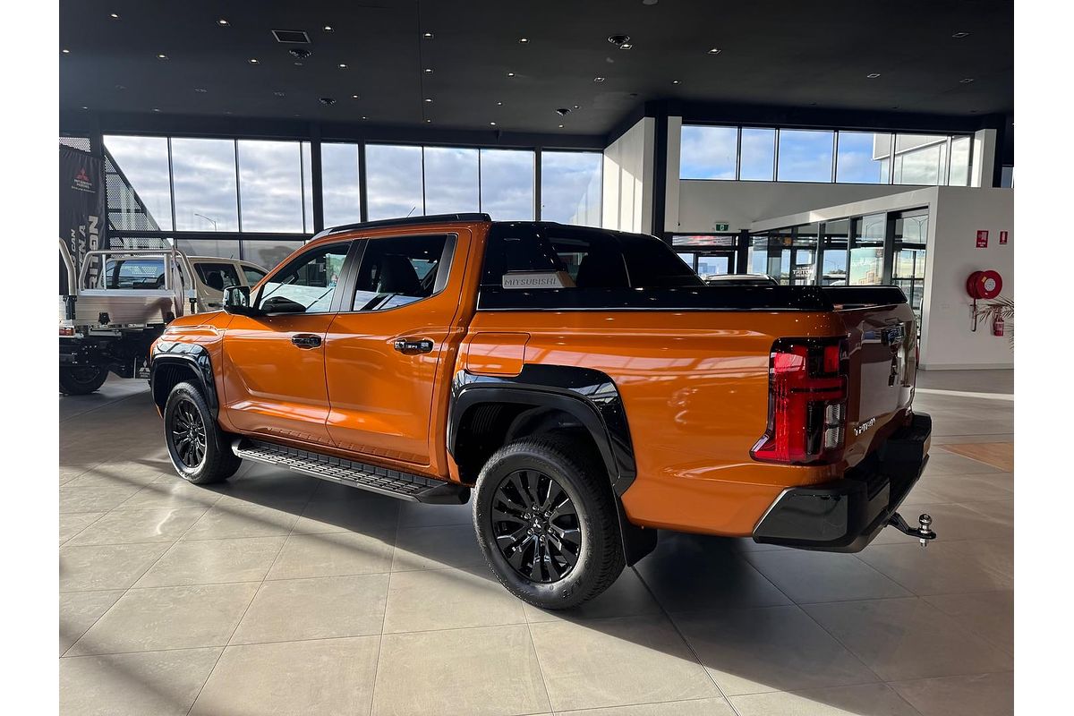 2025 Mitsubishi Triton GSR MV 4X4