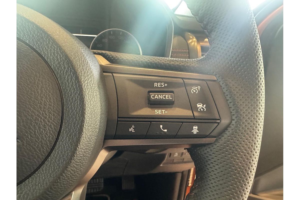 2025 Mitsubishi Triton GSR MV 4X4