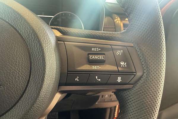 2025 Mitsubishi Triton GSR MV 4X4
