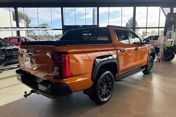 2025 Mitsubishi Triton GSR MV 4X4