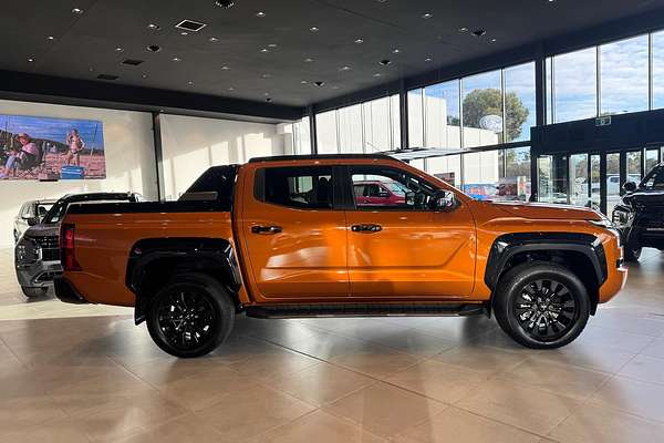 2025 Mitsubishi Triton GSR MV 4X4