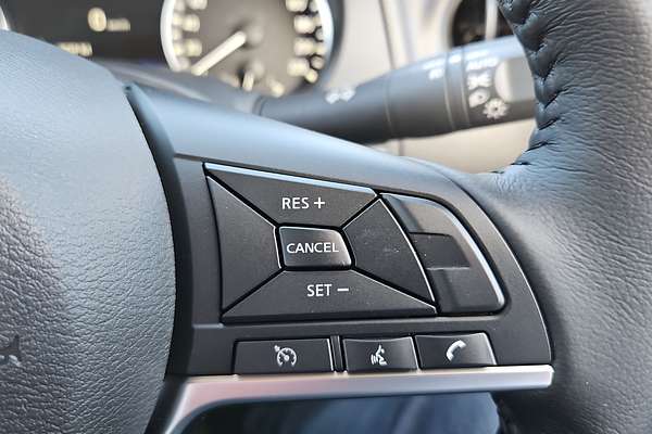 2025 Nissan Navara PRO-4X D23 4X4
