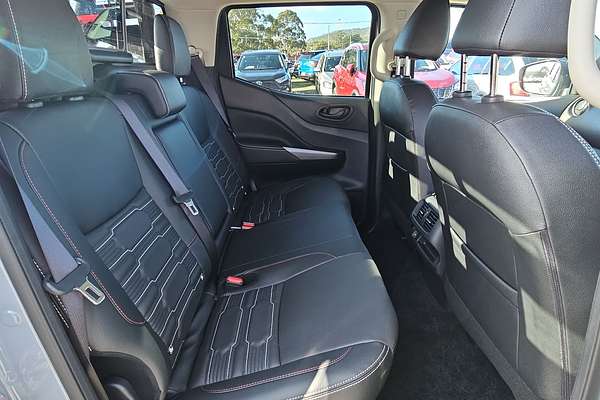 2025 Nissan Navara PRO-4X D23 4X4
