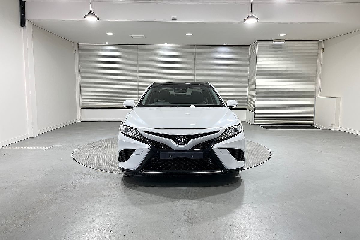 2019 Toyota Camry SL GSV70R