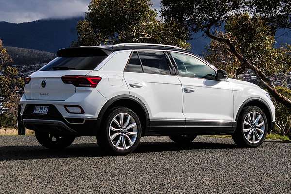 2025 Volkswagen T-Roc 110TSI Style D11