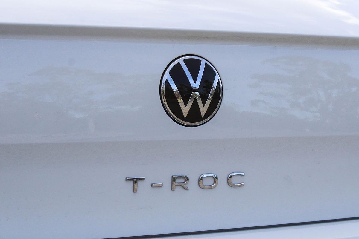 2025 Volkswagen T-Roc 110TSI Style D11