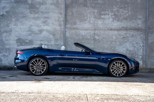 2024 Maserati GranCabrio Trofeo M189