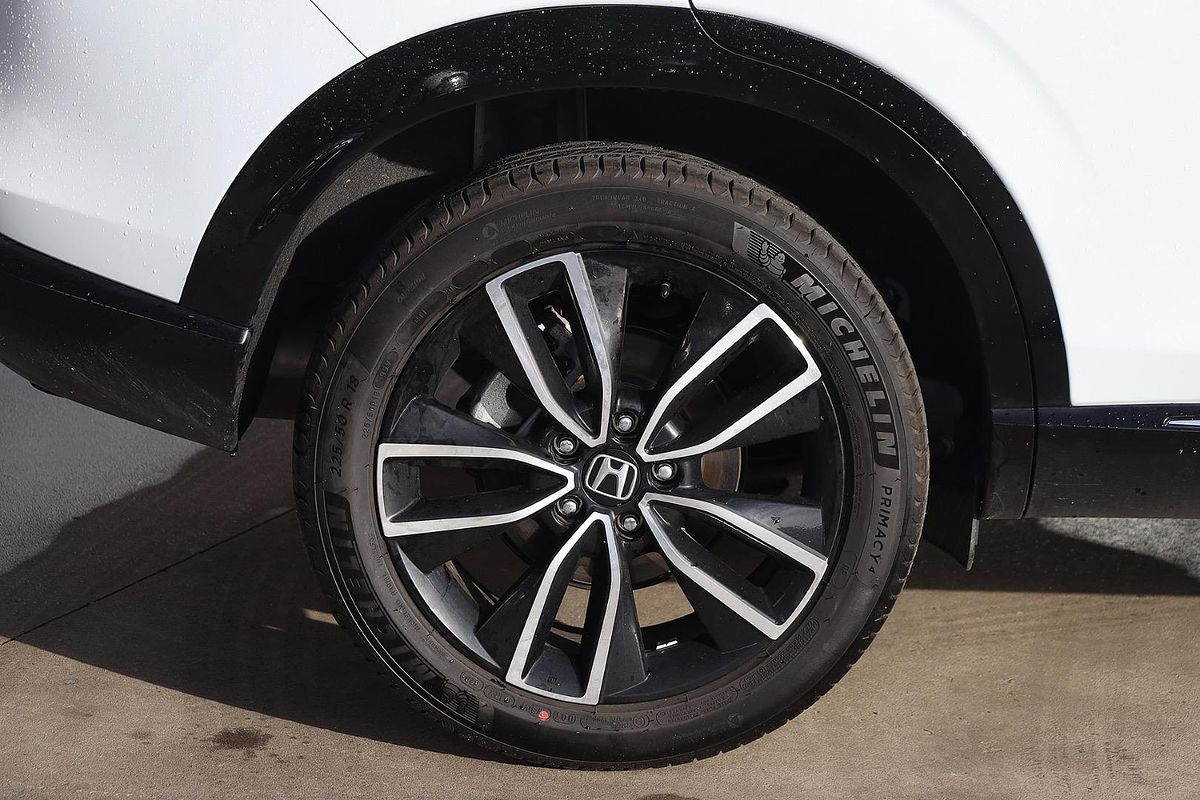 2023 Honda HR-V e:HEV L