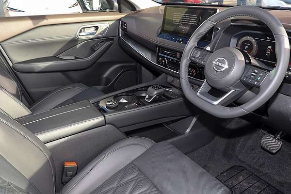2025 Nissan X-TRAIL Ti-L T33