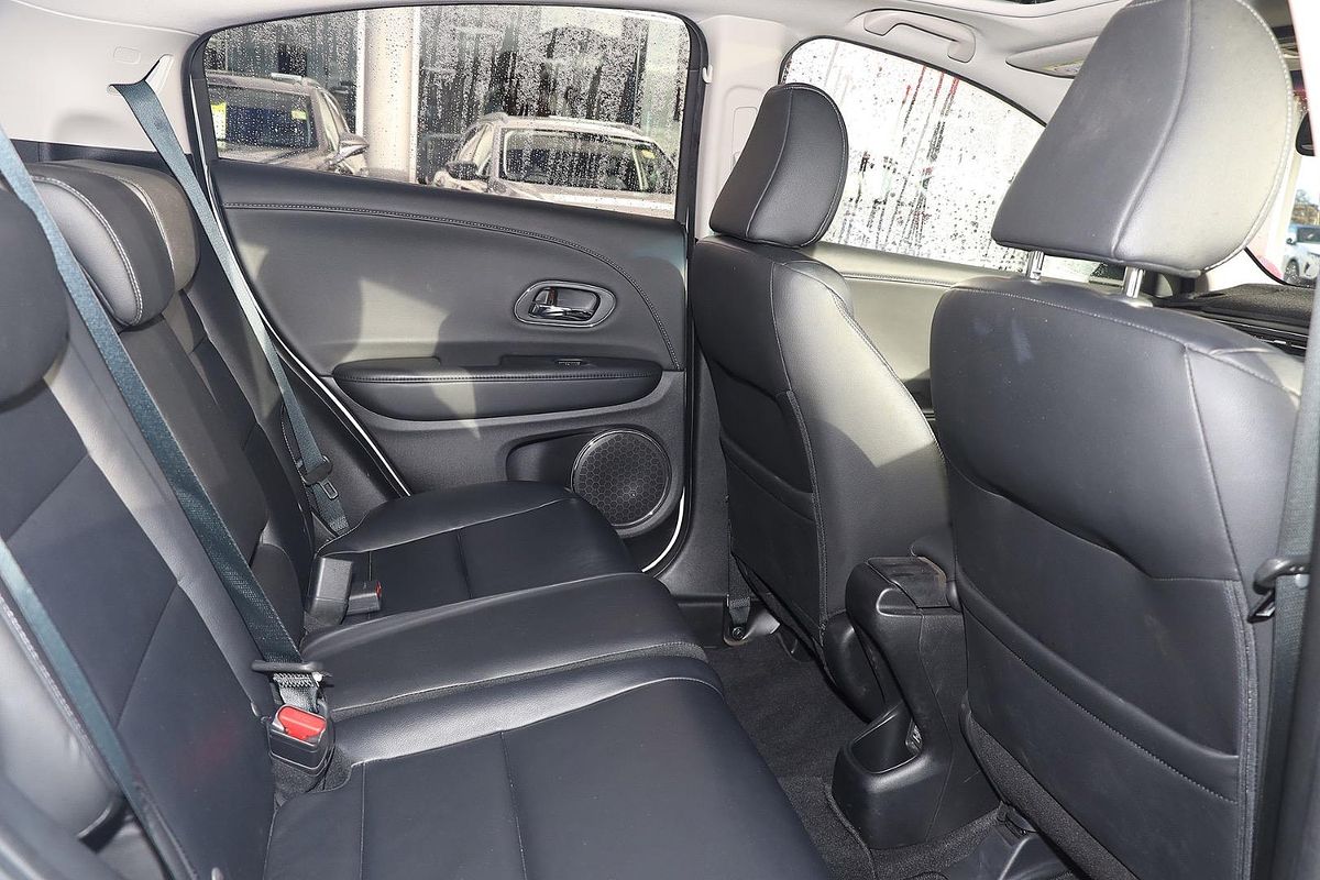 2017 Honda HR-V VTi-L