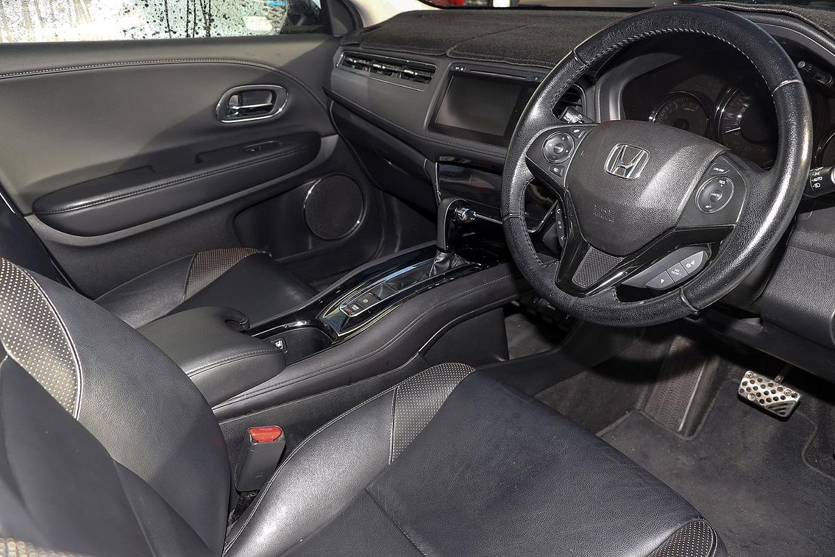 2017 Honda HR-V VTi-L